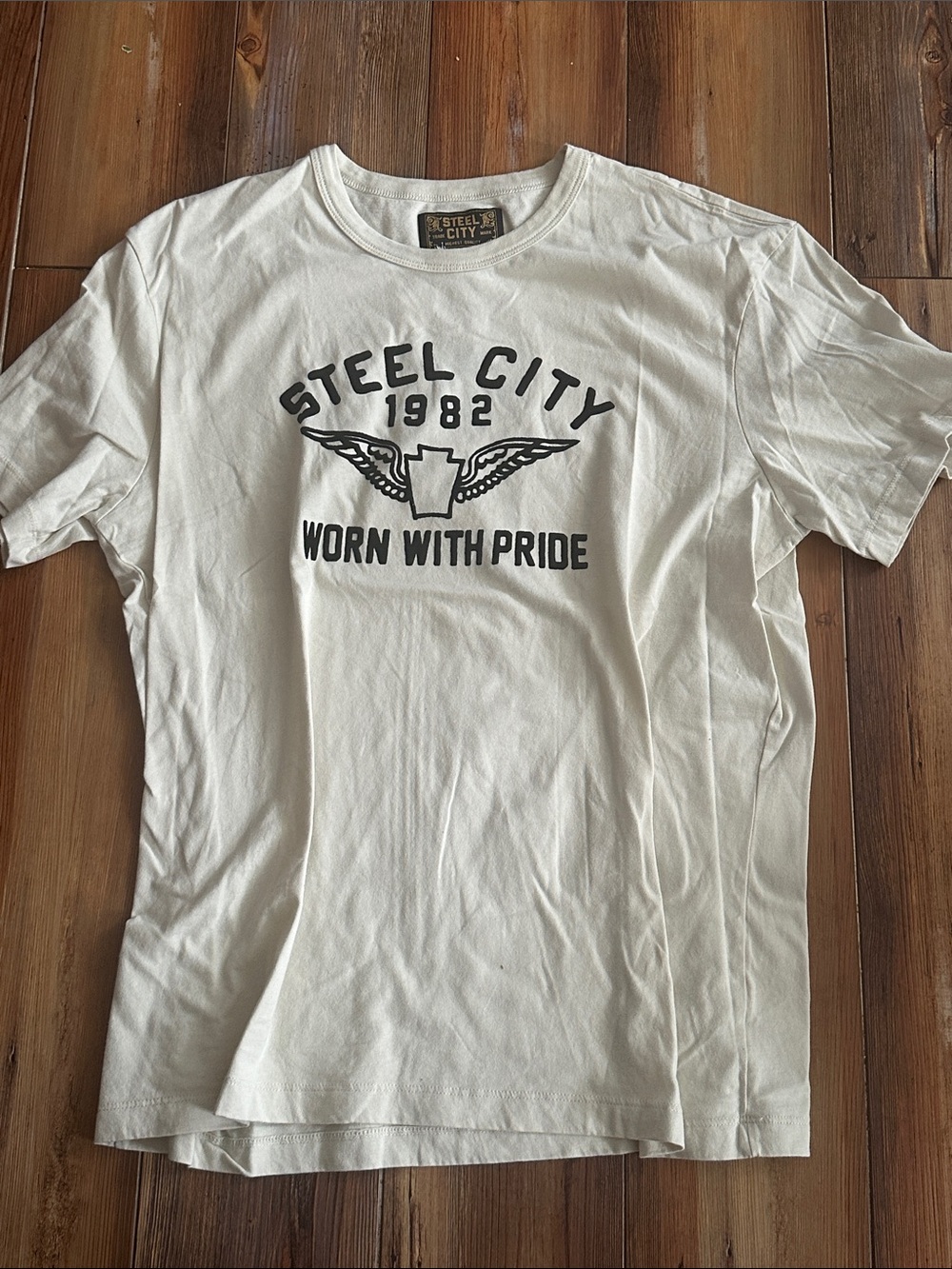 Steel City 1982 Bone Graphic Short Sleeve Tee Large NWT